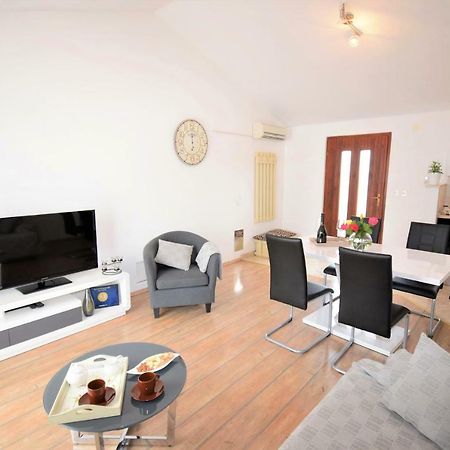 Apartment Vita Vodnjan Eksteriør billede