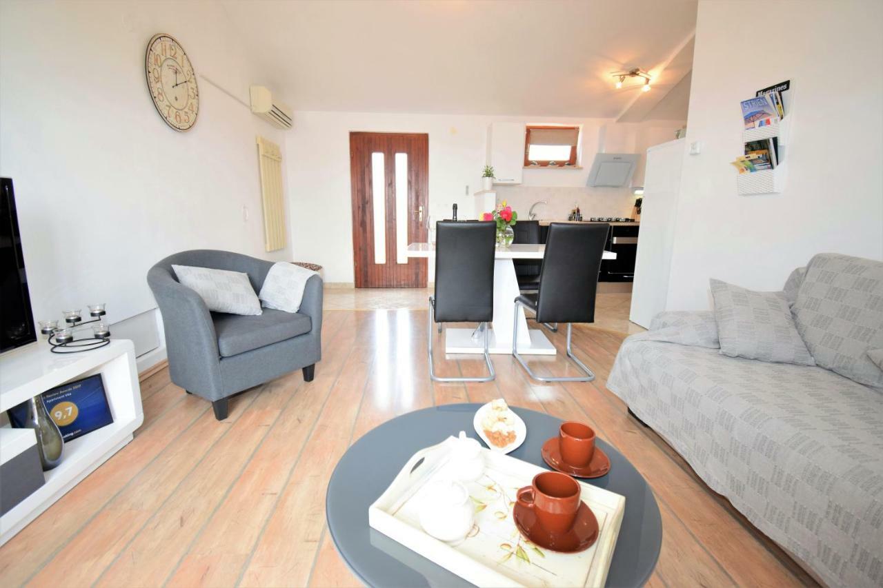 Apartment Vita Vodnjan Eksteriør billede